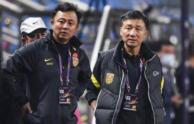 九游平台-国奥队上海竖旗闭门苦练 奥预赛对手着手热身计划